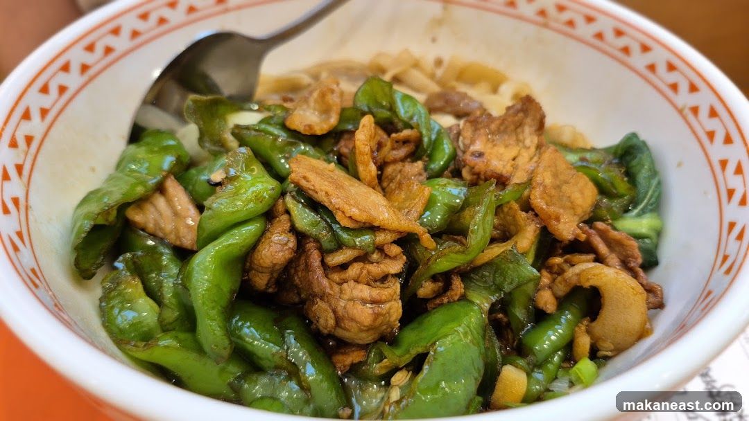 Stir-fried Green Peppers and Pork