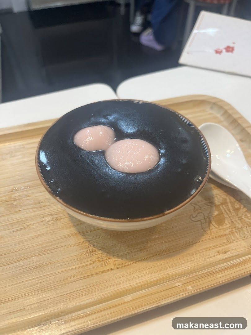 Dessert with mochi