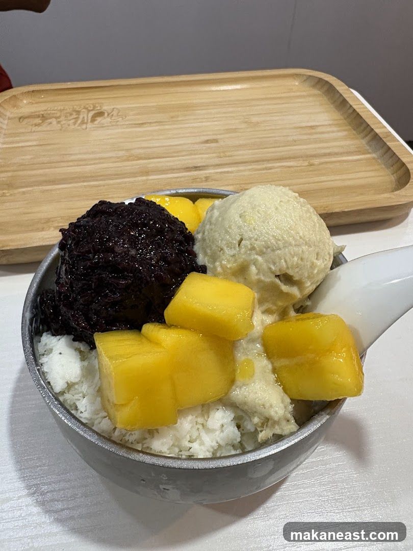 Dessert with Mango and Black Rice