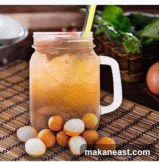 Iced Tea with Fruit