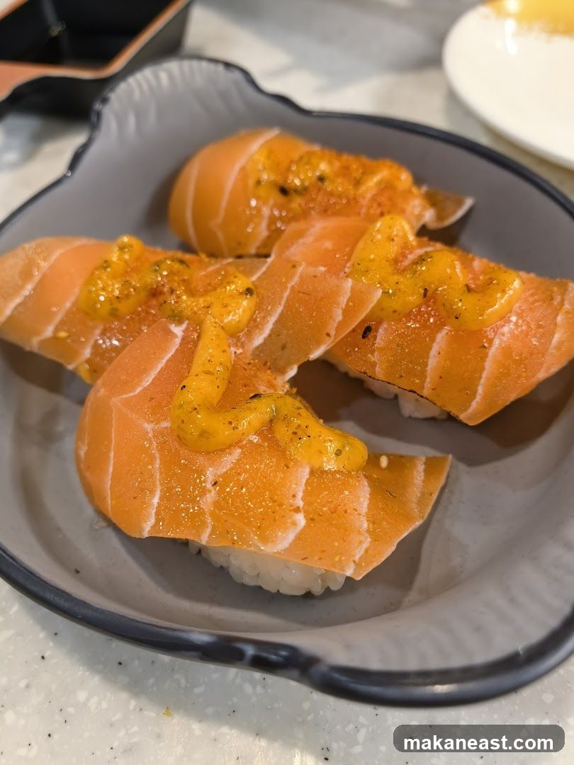 Salmon Nigiri