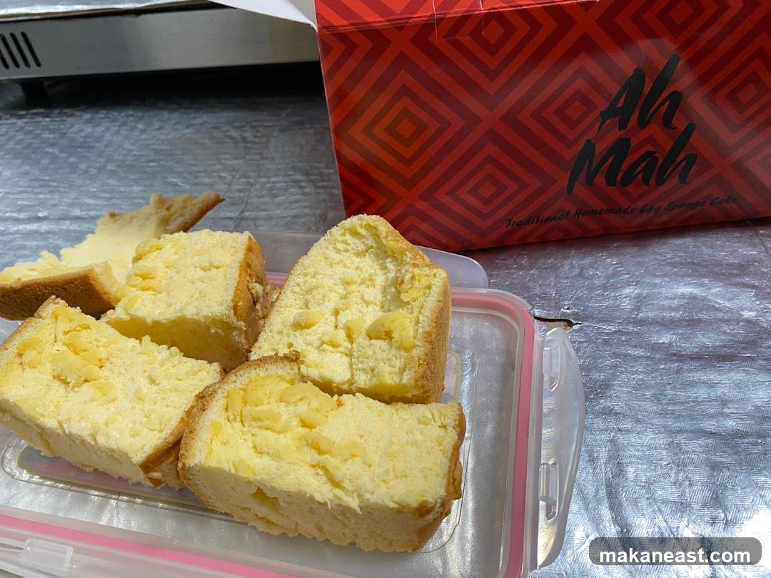Sponge Cake Slices in Container