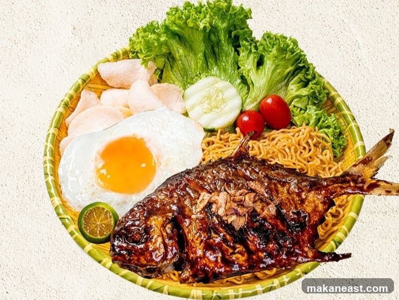 Fried Fish with Noodles and Egg