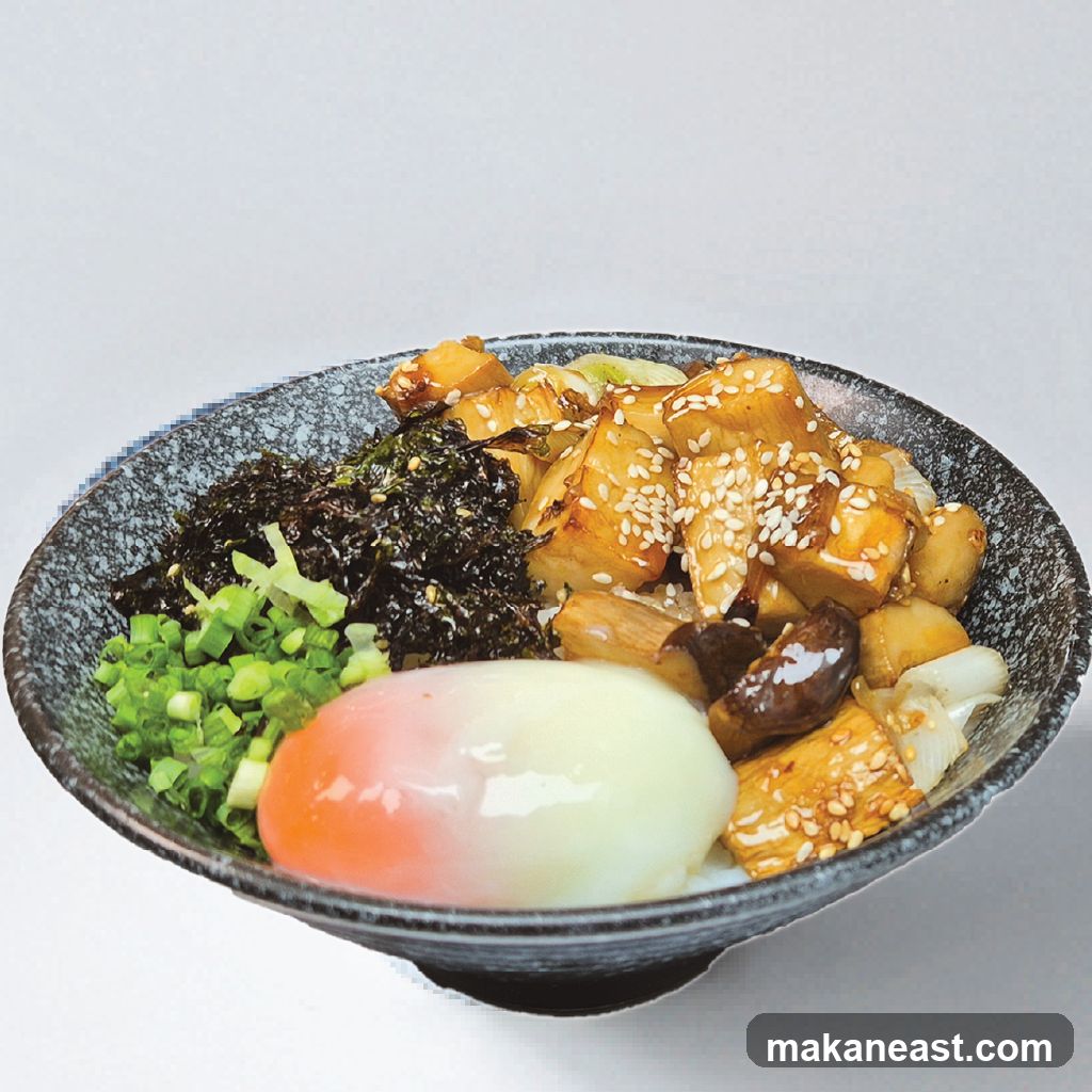 Donburi with Egg and Seaweed