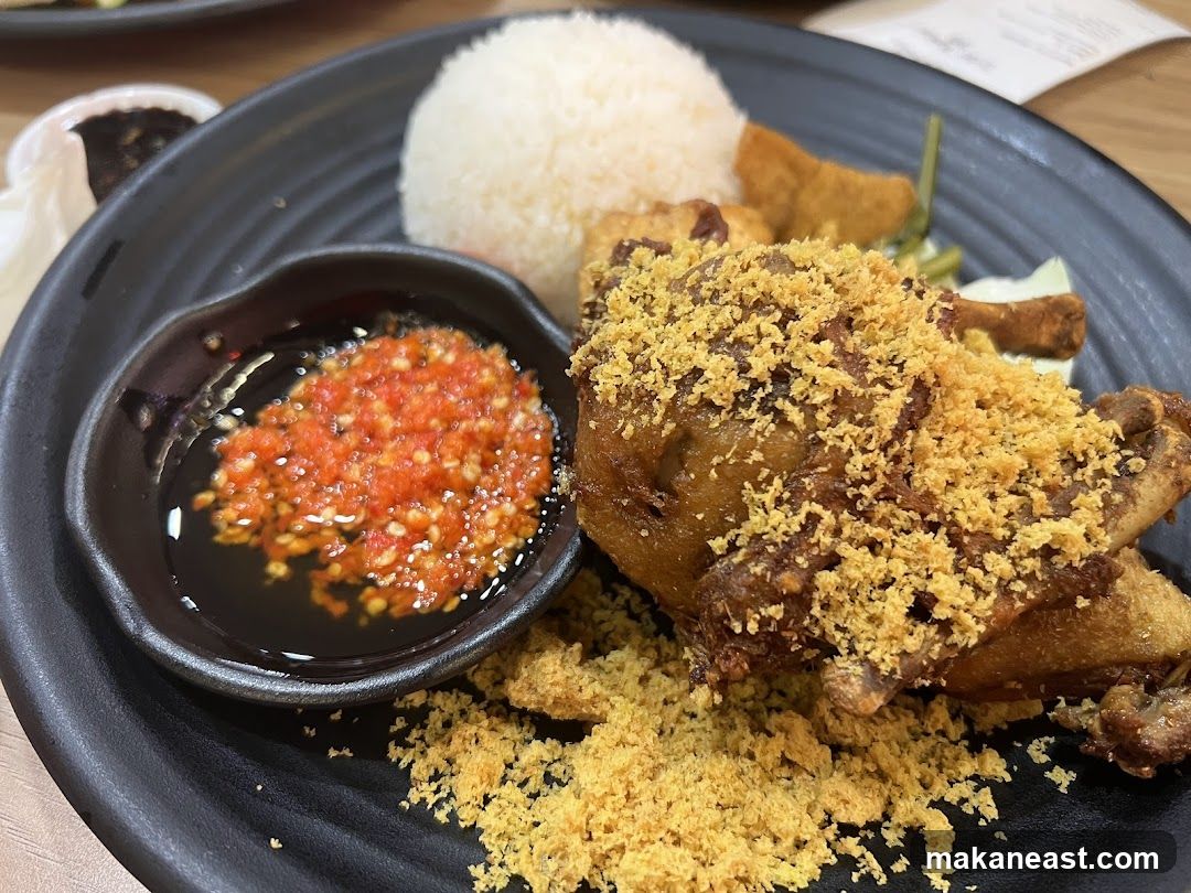 Fried Chicken with Rice and Chili Sauce