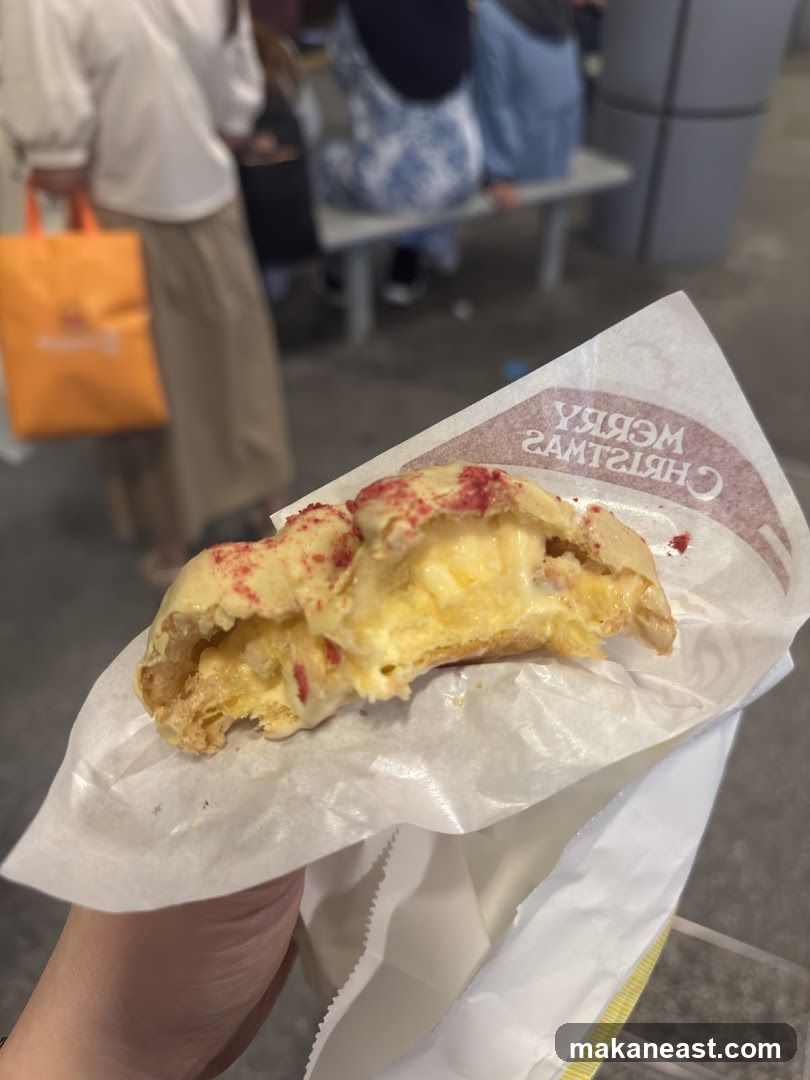 Cream-filled pastry