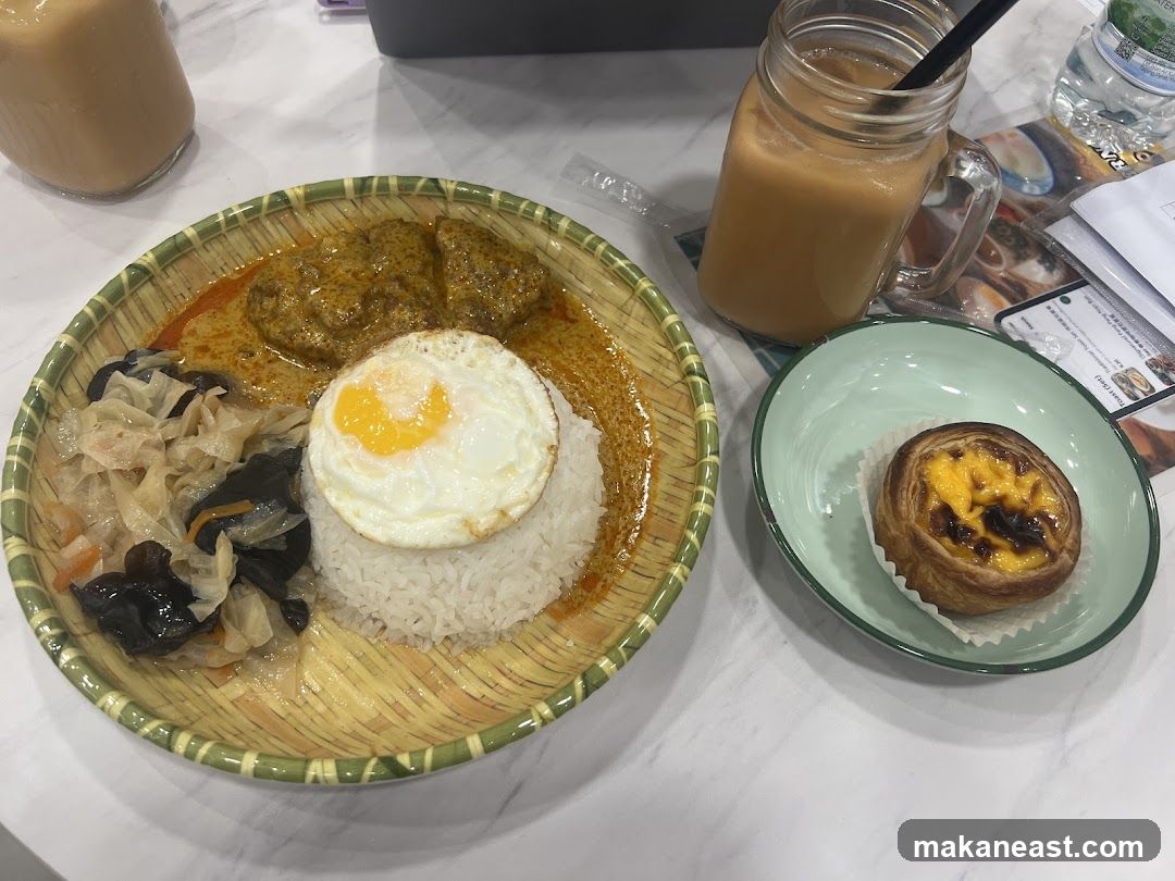 Curry Rice with Egg and Drink