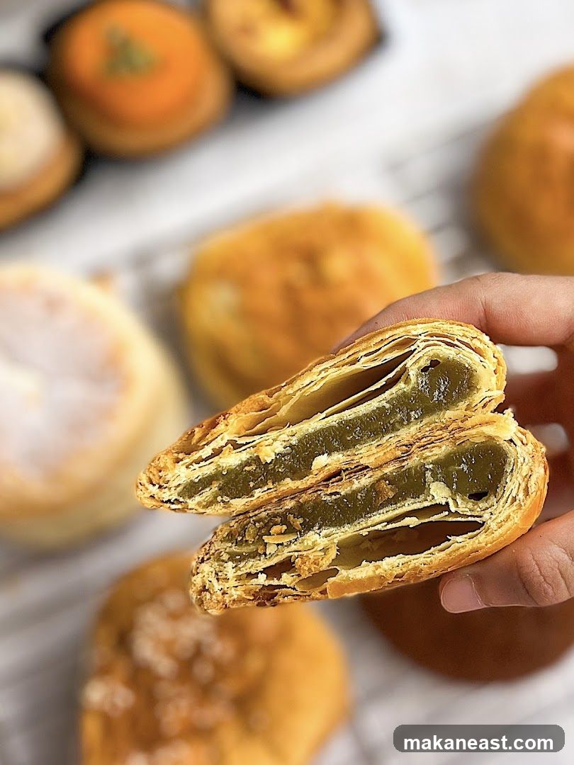 Flaky Pastry with Green Filling