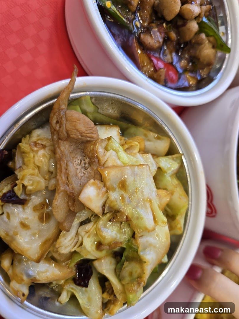 Stir-fried Cabbage and Meat