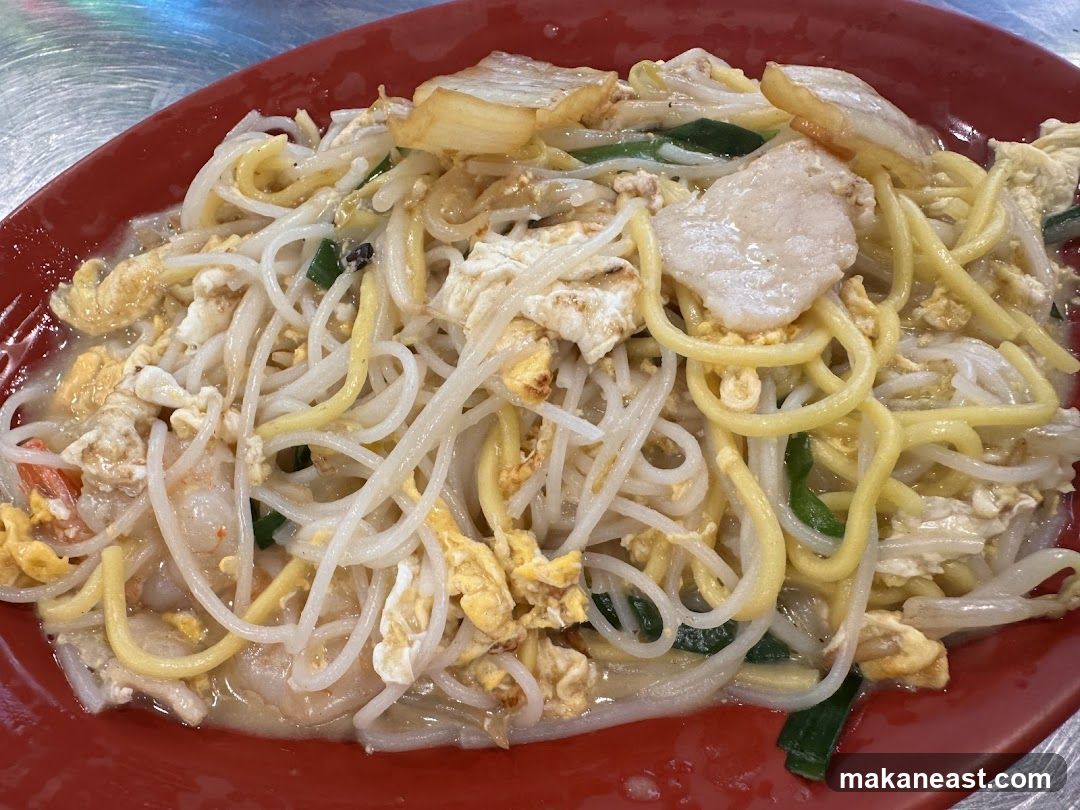 Noodles with Egg and Shrimp