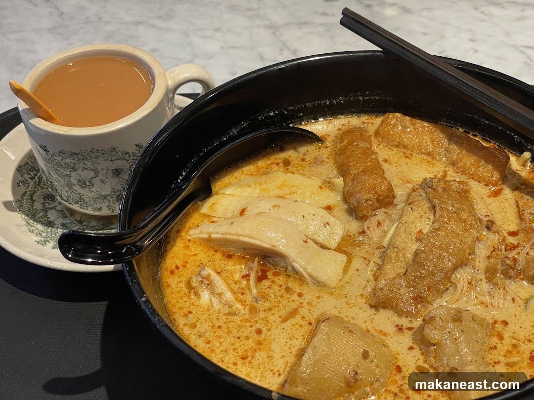 Curry Laksa with Tea