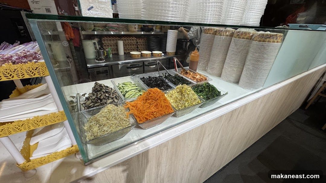 Bibimbap Ingredients Display