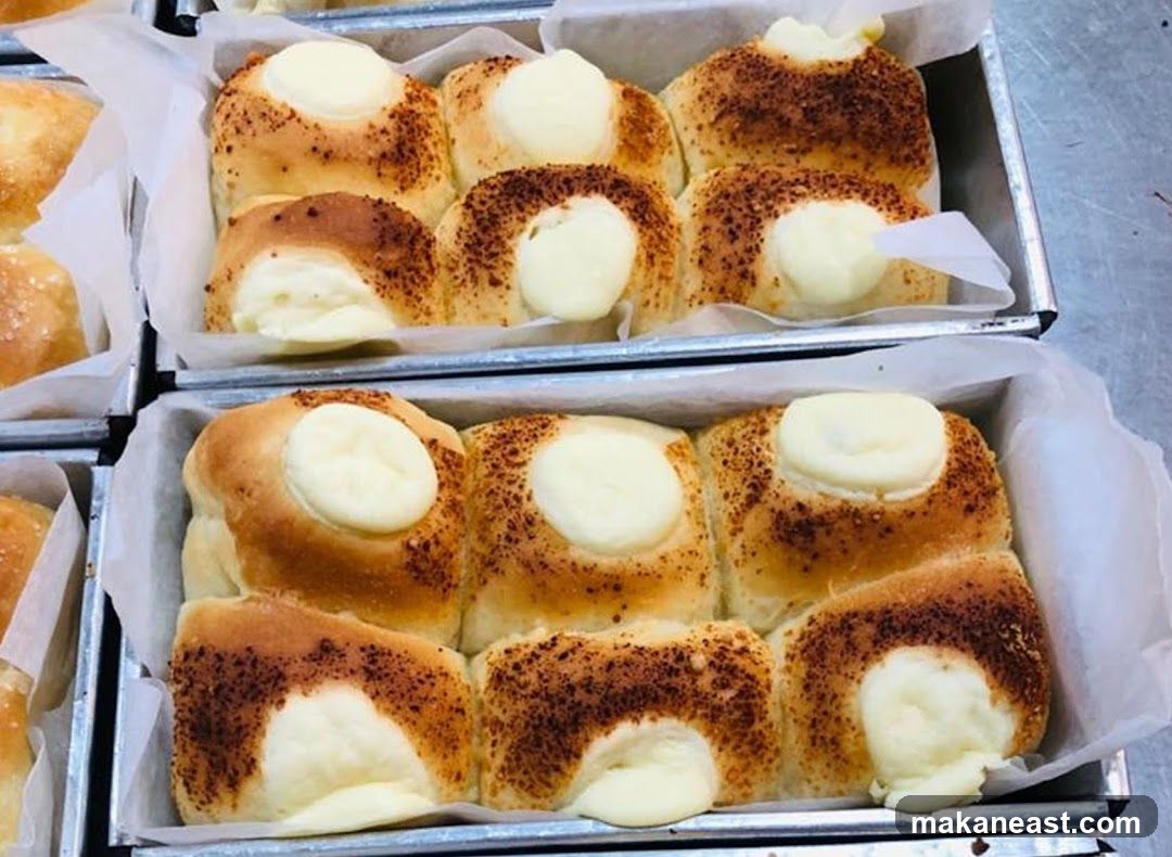 Cream-filled baked goods